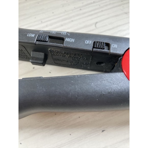 Chi Turbo GF1538 Black/Red Wired 35W Flat Iron Professional Hair Straightener - Picture 4 of 13